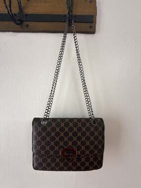 Vintage-Style Brown Monogram Pattern Chain Shoulder Bag